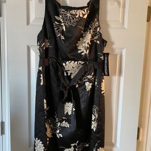 NWT- Jessica Howard Dress